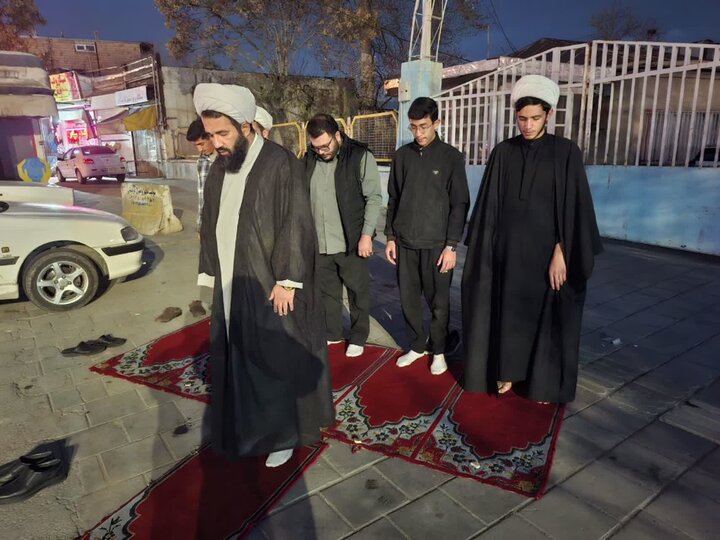 تصاویر/ استمرار فعالیت های موکب مدرسه علمیه امام خامنه ای ارومیه در جنگ رمضان