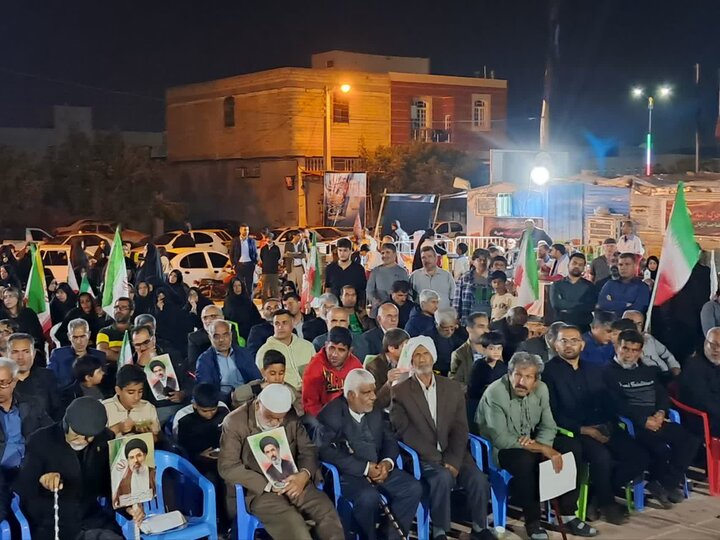 تجمع مردم بندر ریگ در حمایت از نظام
