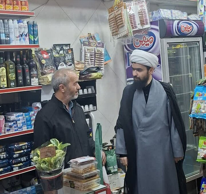 تصاویر/ فعالیت گروه جهادی تبلیغی «مسجد بعثت» در جنگ رمضان
