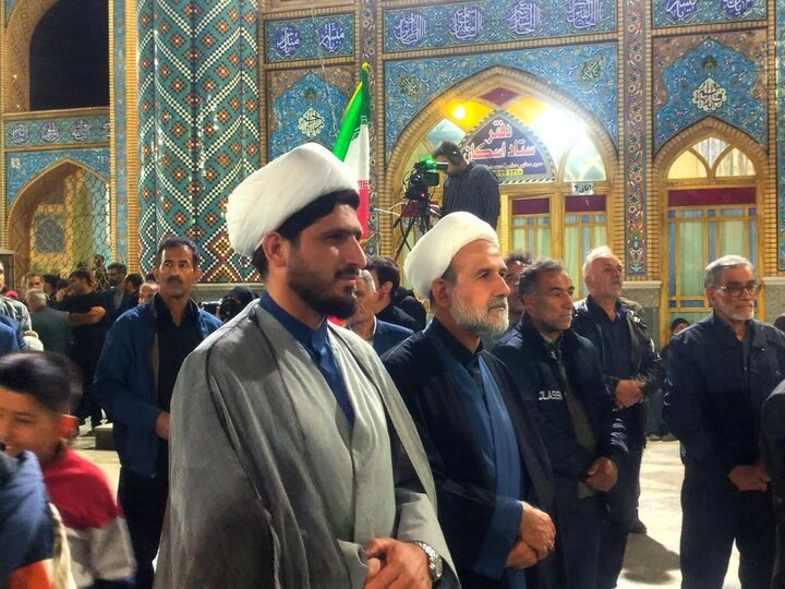 تصاویر/ حضور مدیر و معاونان حوزه علمیه منطقه کاشان در اجتماع پرشور شبانه مردم آران و بیدگل