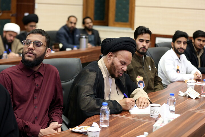 تصاویر/ کنفرانس بین‌المللی «استکبارستیزی در اندیشه رهبر شهید» در قم