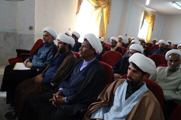 تصاویر/ دیدار مدیر حوزه علمیه سیستان و بلوچستان با مبلغین هجرت شهرستان دلگان