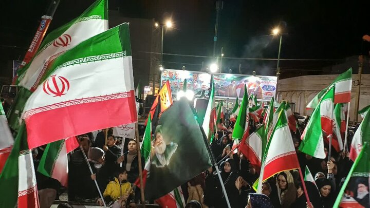 تصاویر/سی و هفتمین شب حضور پرشور مردم ولایتمدار مامونیه در تجدید بیعت با آرمان‌های انقلاب