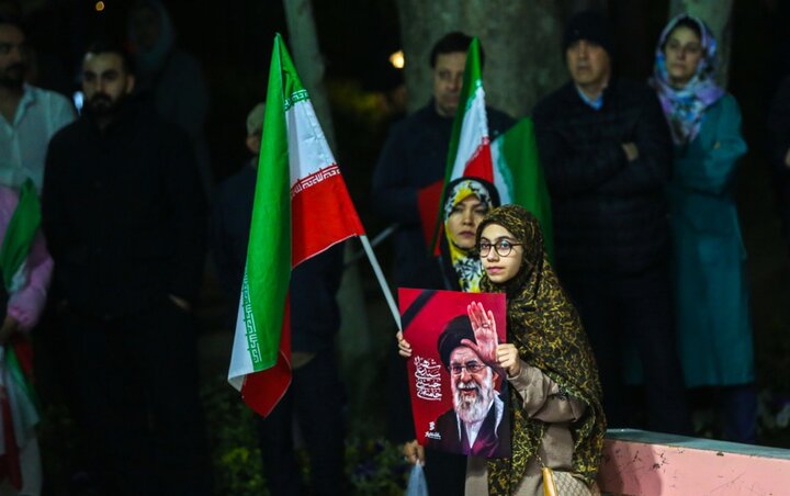 تصاویر/ یادمان شهدای دانش‌آموز میناب در تهران