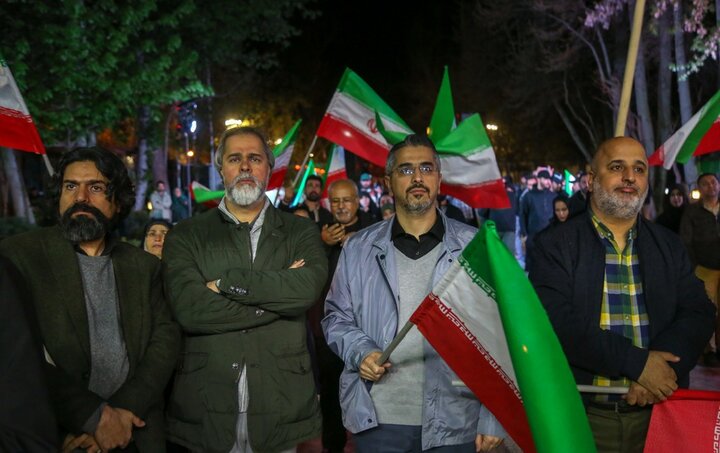 تصاویر/ یادمان شهدای دانش‌آموز میناب در تهران