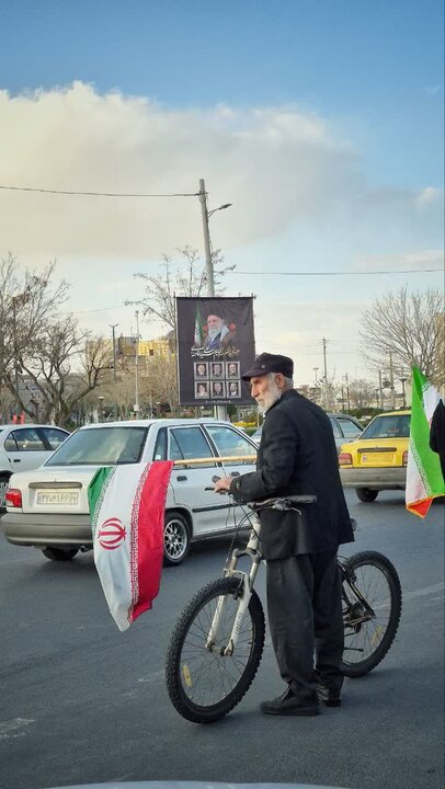 تصاویر/اولین روز از اجتماع پرچم گردانی به نیابت از رهبر شهید انقلاب در اراک