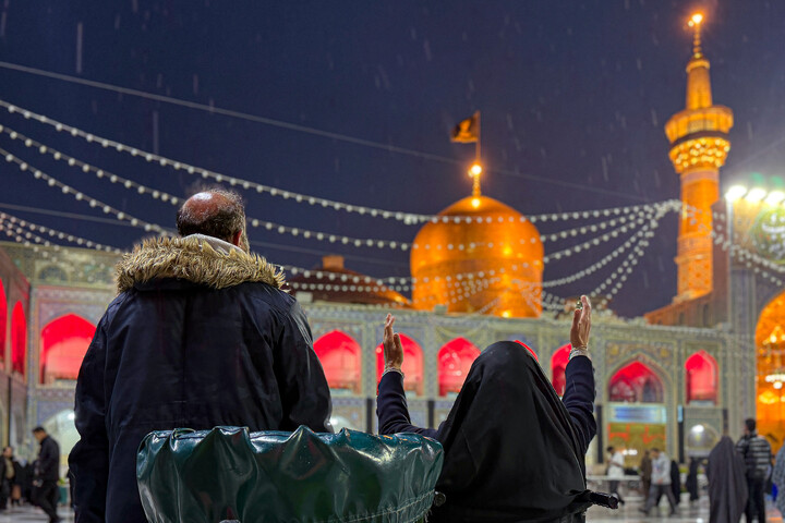 تصاویر/بارش باران بهاری در حرم مطهر رضوی