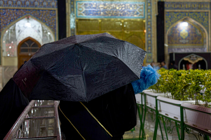 تصاویر/بارش باران بهاری در حرم مطهر رضوی
