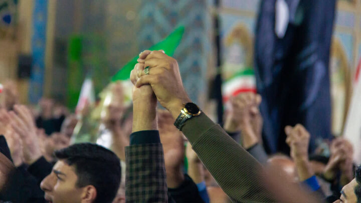 تجمعی دیگر در سی و هفتمین شب جنگ رمضان در نجف ایران؛