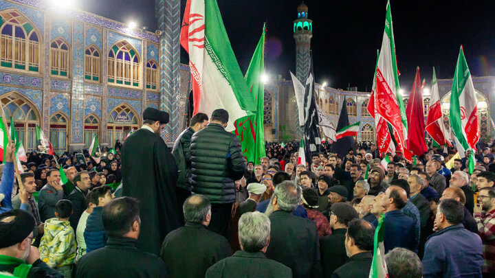 تجمعی دیگر در سی و هفتمین شب جنگ رمضان در نجف ایران؛