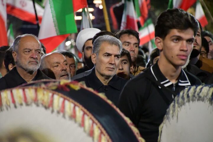 تصاویر/ تجمع مردم سلماس در سی و هشتمین موج دفاع از انقلاب
