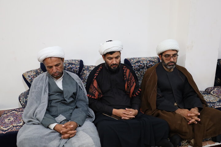 تصاویر/ دیدار مدیر حوزه علمیه سیستان و بلوچستان با مبلغین هجرت شهرستان ایرانشهر