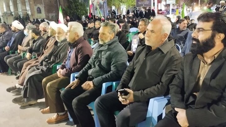 تصاویر/ کوهبنانی ها در خط مقدم حماسه خیابان در شب سی و هفتم