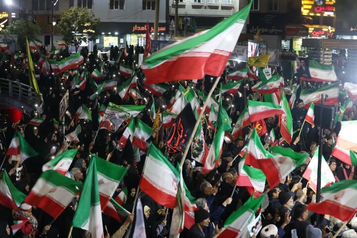 تصاویر/ رفسنجانی ها در خط مقدم حماسه خیابان در شب سی و هفتم