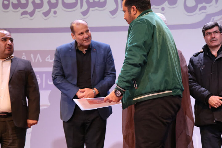 تصاویر/ایستگاه پایانی زندگی با آیه ها در اراک