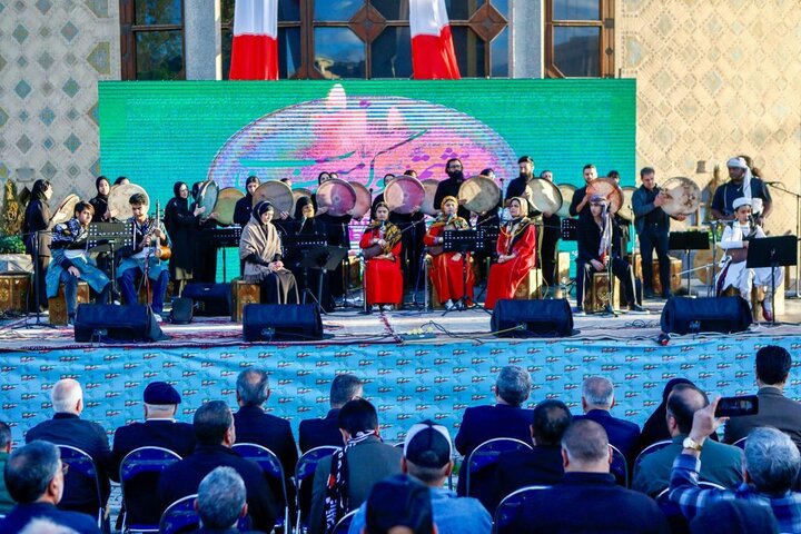 تصاویر/ مراسم چهلم کودکان شهید میناب با عنوان سین هشتم