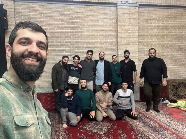 تصاویر / طلاب جهادی «الغدیر» در مناطق آسیب دیده تهران