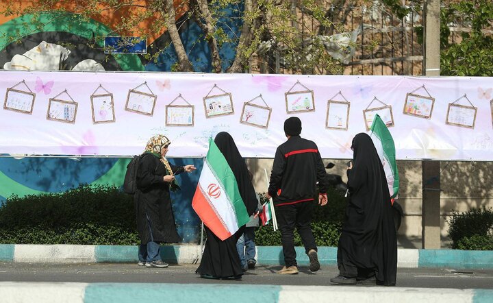 تصاویر/ چهلمین روز شهادت دانش‌آموزان میناب در تهران