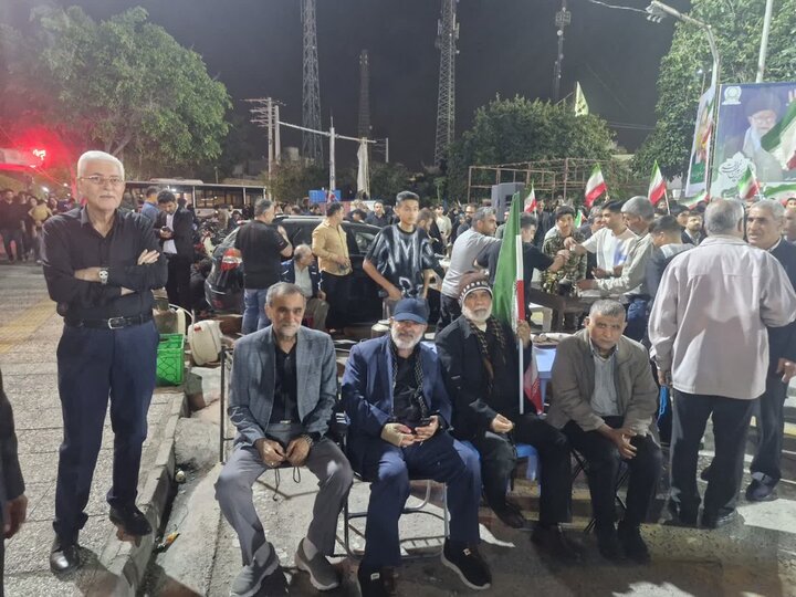 تصاویر/ مراسم چهلمین روز شهادت دانش آموزان مدرسه میناب در شهرستان جم