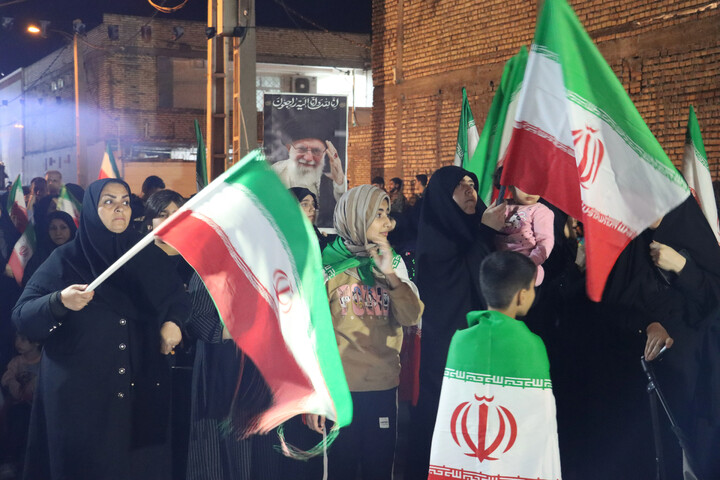 اجتماعات مردمی کوی طلاب اهواز همزمان با چهل امام شهید قائد