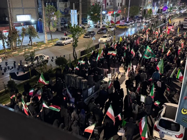 تصاویر/ راهپیمایی مردم انقلابی و بصیر شهرستان قرچک از مسجدجامع تا میدان امام خمینی (ره)