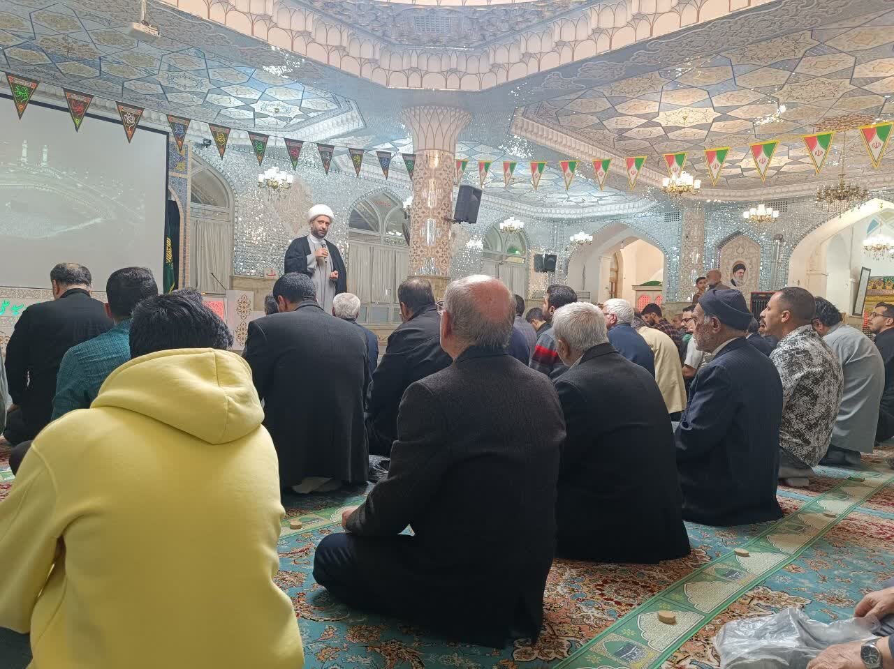 حجتالاسلام علی قمی مبلّغ نمونه شهرستان نائین در استان اصفهان