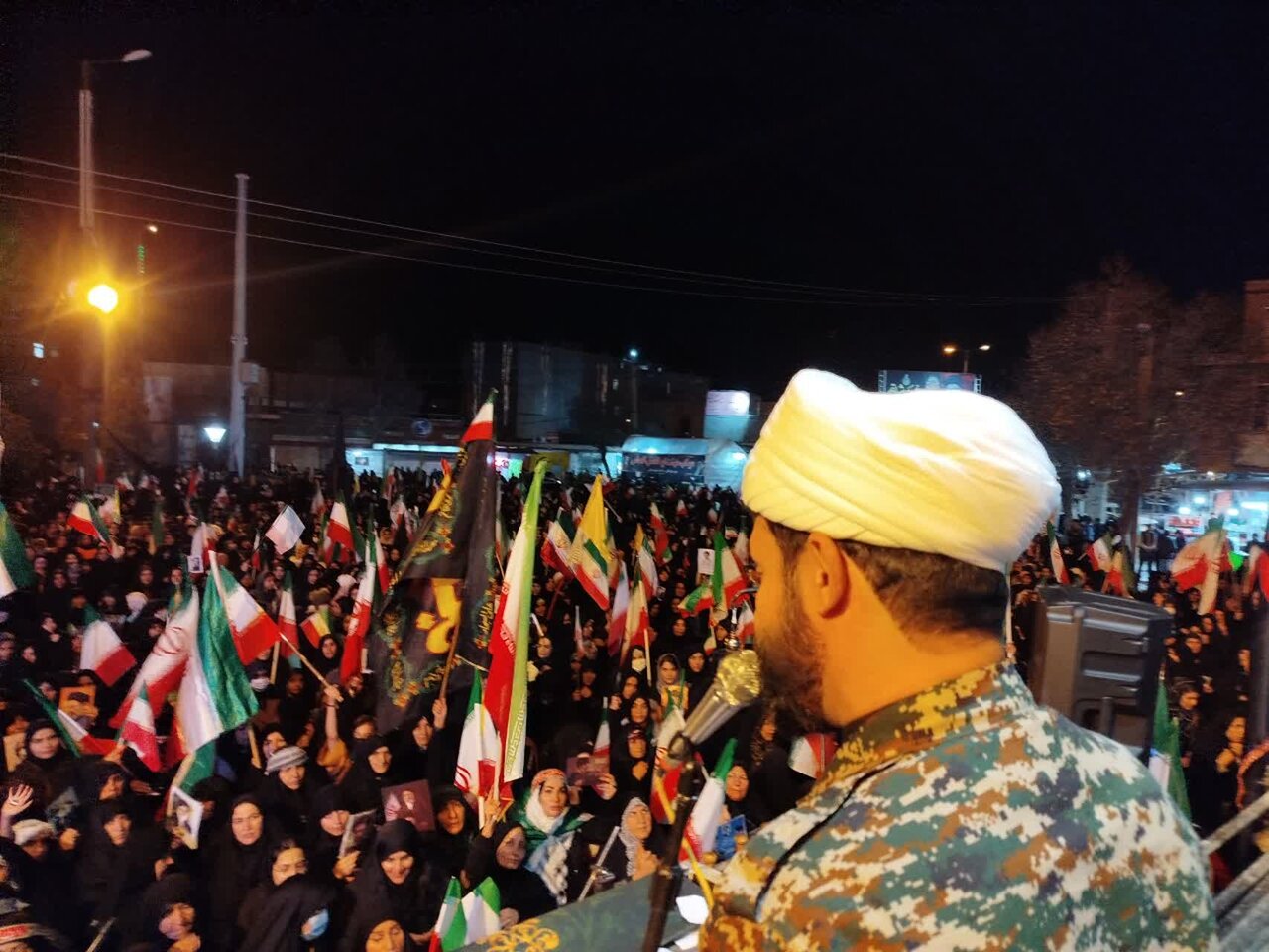 تصاویر/ تجمع باشکوه مردم دلفان در بیعت با رهبر معظم انقلاب