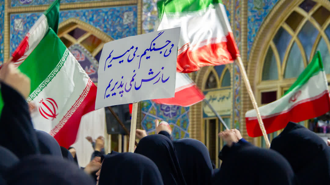 جنگ رمضان؛ نویدبخش تغییرات شتابان در نظم جهانی / تقویت انسجام داخلی؛ لازمه دفع شرارت‌های دشمن متجاوز
