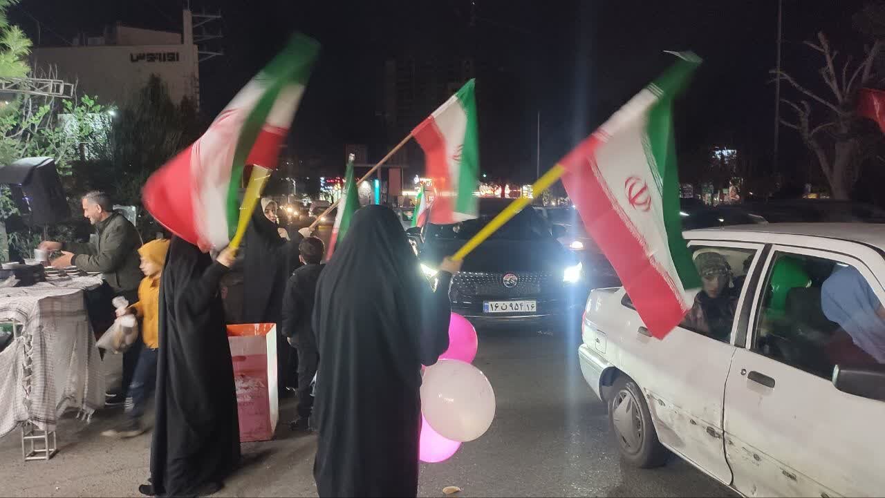 تداوم حضور بانوان طلبه قمی در میدان حماسه