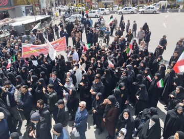 تصاویر/ اجتماع بانوان اراکی در حسینیه ایران به مناسبت چهلم امام شهید و شهدای جنگ رمضان