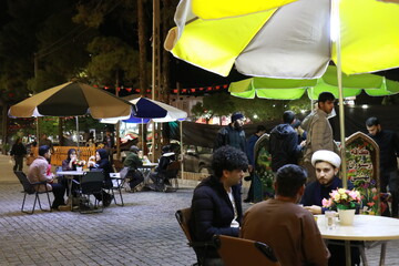 تصاویر/ کافه رستوران قرآنی در کرمان مال