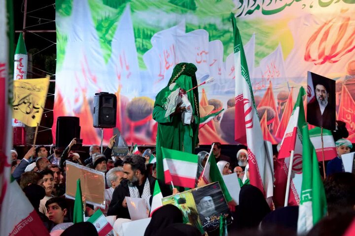 تصاویر/سی و هشتمین شب از حضور پرشور مردم دارالشهداء آران و بیدگل