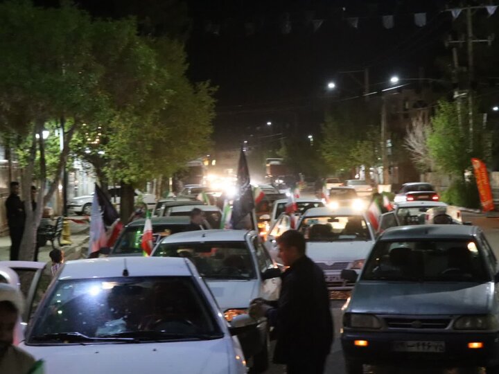 تصاویر/ مردم زیدآباد همچنای پای کار نظام و انقلاب در تجمع شبانه