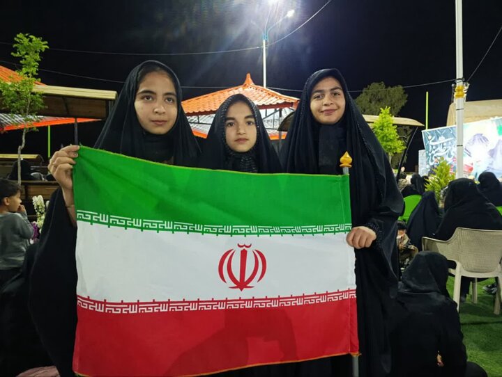 تصاویر/ مردم صفائیه همچنای پای کار نظام و انقلاب در تجمع شبانه