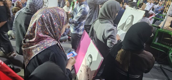تصاویر/ مردم جیرفت همچنای پای کار نظام و انقلاب در تجمع شبانه