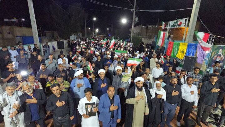 تصاویر/ مردم ریگان همچنای پای کار نظام و انقلاب در تجمع شبانه