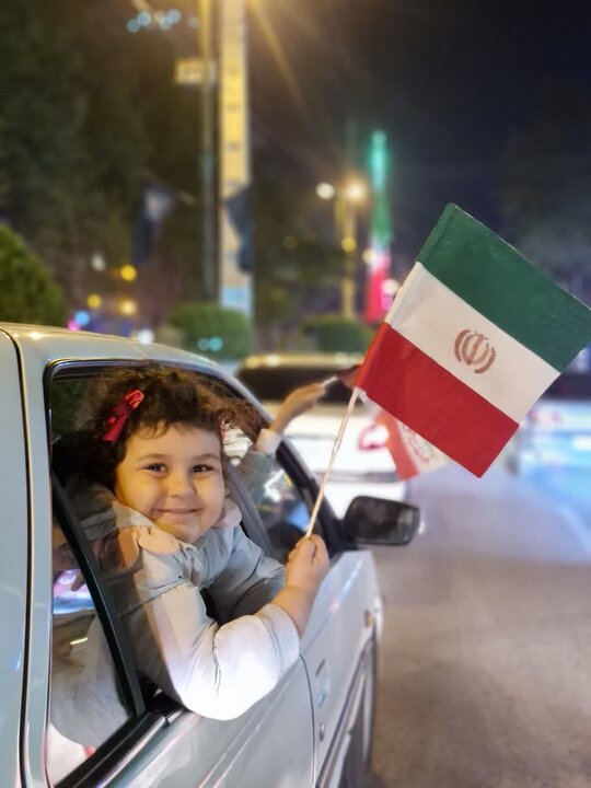 تصاویر / کاروان خودرویی آمل، در ایستگاه هجدهم فروردین