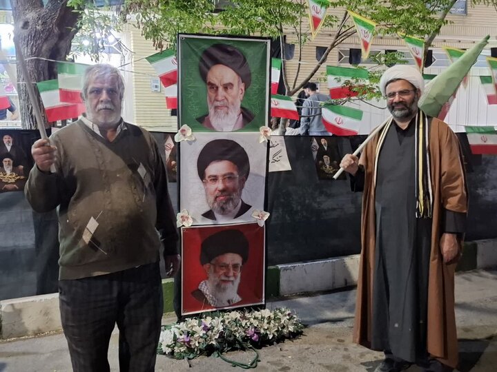 تصاویر/ خدمت رسانی طلاب جهادی هیئت منتظران ظهور مدرسه علمیه آیت الله مصطفوی کاشانی