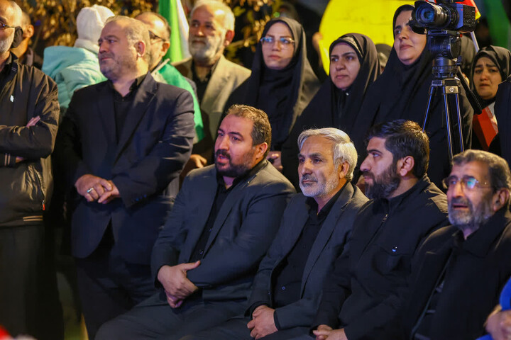 تصاویر/ اجتماع پرشور مردم منطقه دارایی تبریز  پای نظام اسلامی