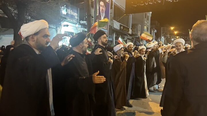 تصاویر/ اجتماع پرشور مروحانیت و طلاب مرندی پای نظام اسلامی