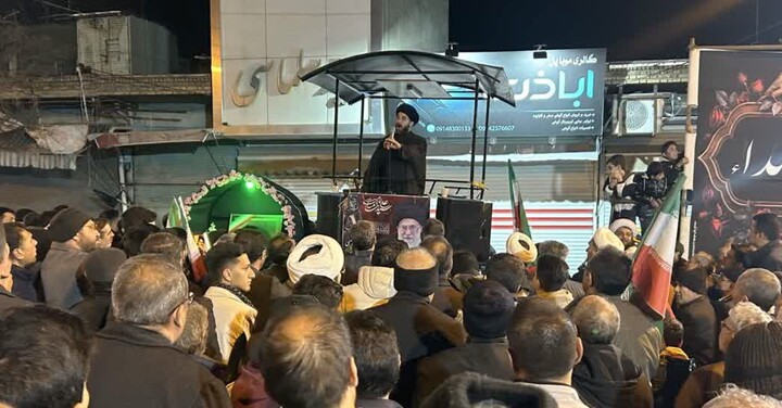 تصاویر/ اجتماع پرشور مروحانیت و طلاب مرندی پای نظام اسلامی