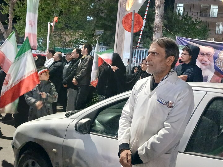 تصاویر/وداع باشهیدپرستار در مشهد مقدس