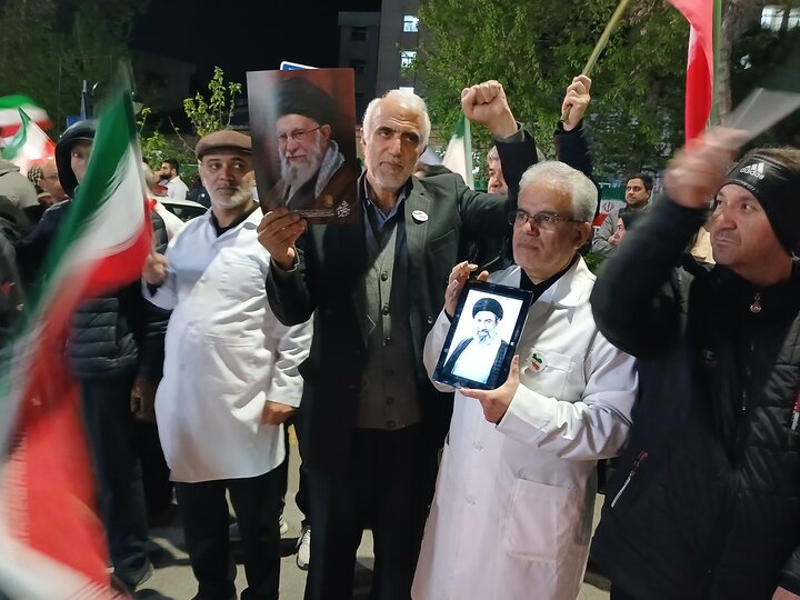 تصاویر/وداع باشهیدپرستار در مشهد مقدس