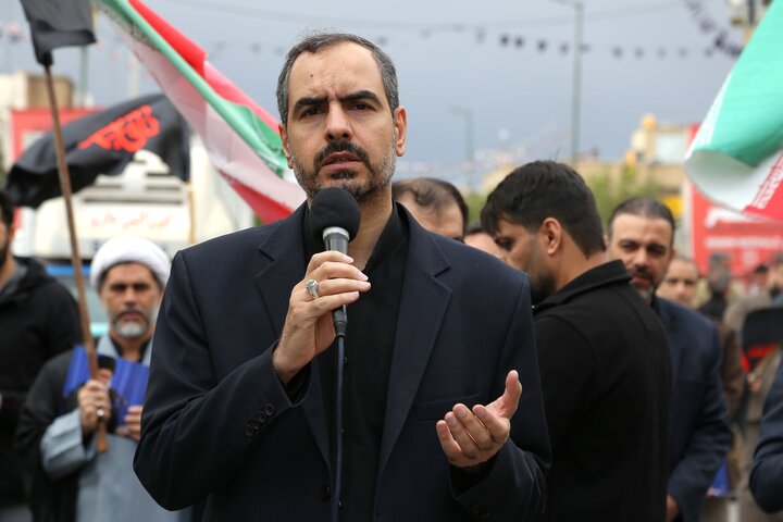 تصاویر/دسته عزاداری چهملین روز شهادت قائد امت توسط کارکنان دفتر تبلیغات اسلامی