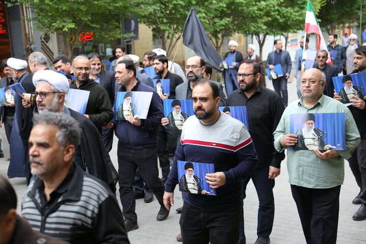 تصاویر/دسته عزاداری چهملین روز شهادت قائد امت توسط کارکنان دفتر تبلیغات اسلامی