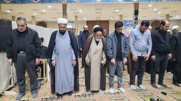 تصاویر/دیدار علما و روحانیون استان مرکزی با امام‌جمعه خمین