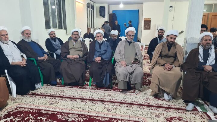تصاویر/دیدار علما و روحانیون استان مرکزی با امام‌جمعه خمین