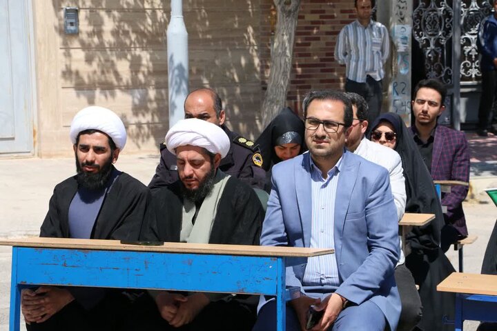 تصاویر/ اولین مدرسه استان سمنان به نام “شهدای شجره طیبه” نامگذاری شد