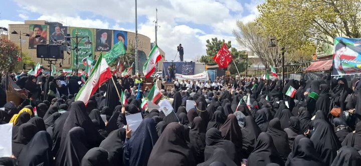 تصاویر/اجتماع بانوان اراکی در حسینیه ایران به مناسبت چهلم امام شهید و شهدای جنگ رمضان
