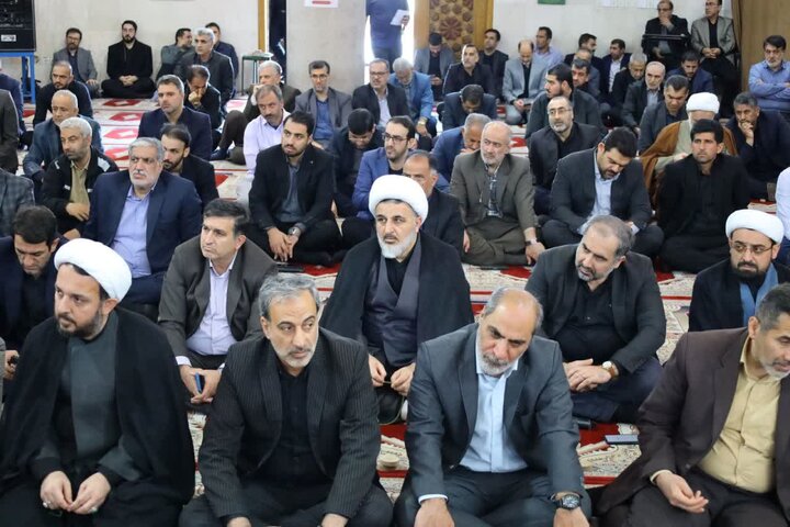 تصاویر / مراسم چهلم امام شهید در دانشگاه آزاد اسلامی مازندران با حضور نماینده ولی فقیه در استان مازندران